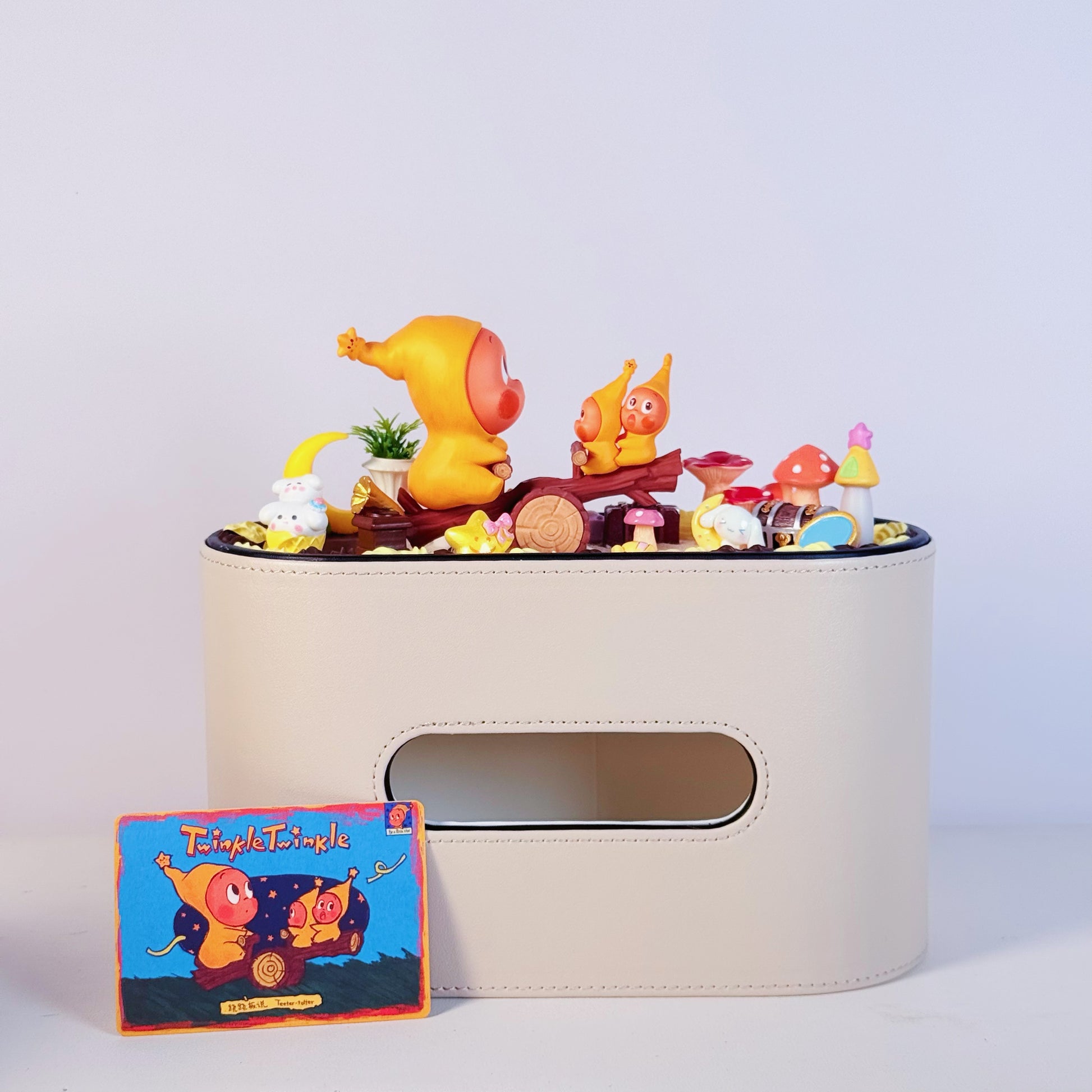 🧻 Leather-Wrapped Tissue Box – Decorated with Twinkle Twinkle Arttoy Design (Authentic from POP MART)